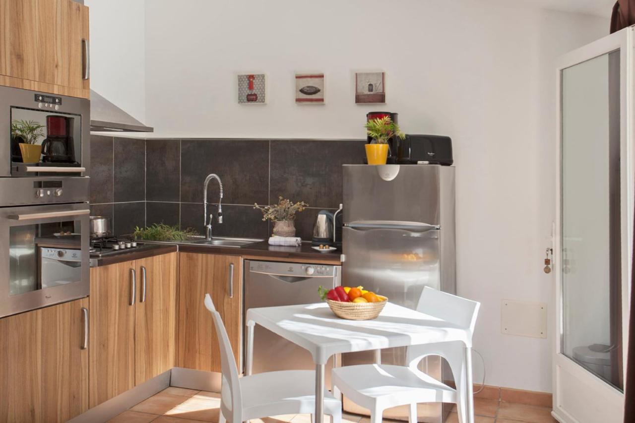 فيلا Amarylis A Calvi Location 2 Pers Avec Clim Jardin Piscine Et Barbecue المظهر الخارجي الصورة